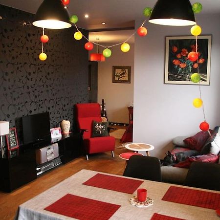2 Room Apartment With Bath Riga Bagian luar foto
